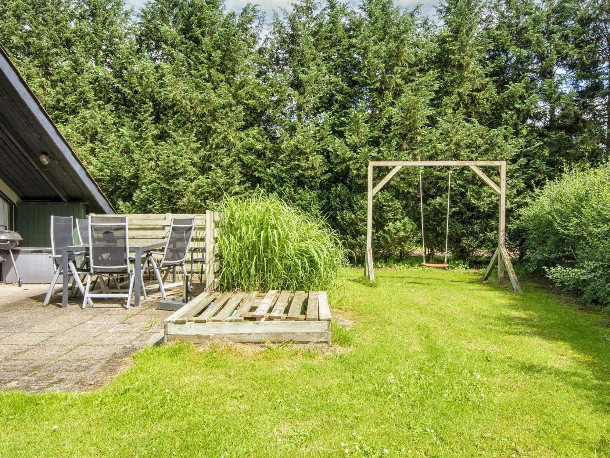 6 Person Holiday Home In Ansager 外观 照片
